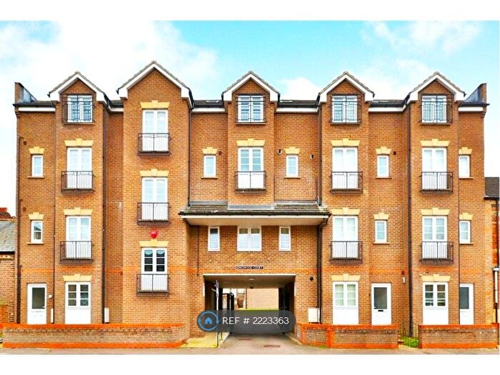 1 Bedroom Flat To Rent In Grove Road, Luton, LU1