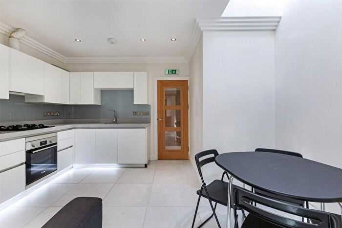 4 Bedroom Terraced House To Rent In Lotus Mews, Archway, London, N19