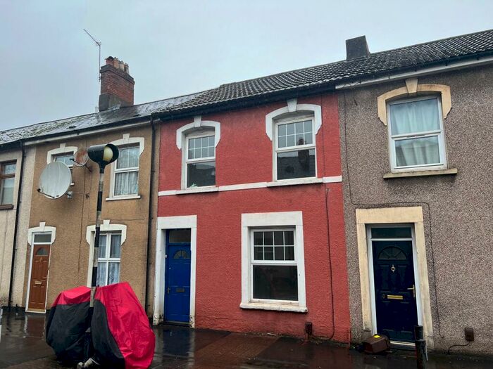 3 Bedroom House To Rent In Planet Street, Cardiff, CF24