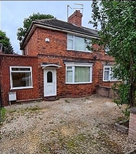 3 Bedroom Semi-Detached House To Rent In Warstones Crescent, Penn, Wolverhampton, WV4