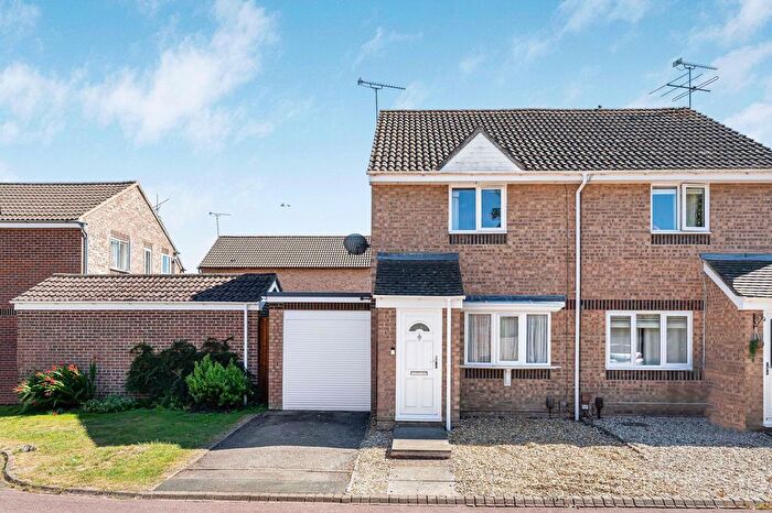 2 Bedroom Semi-Detached House For Sale In Olive Grove, Swindon, SN25