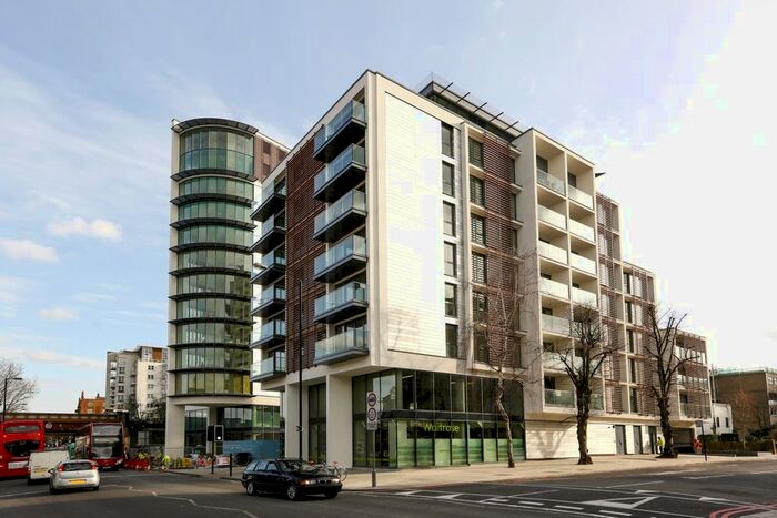 2 Bedroom Flat To Rent In Stamford Square, London, SW15