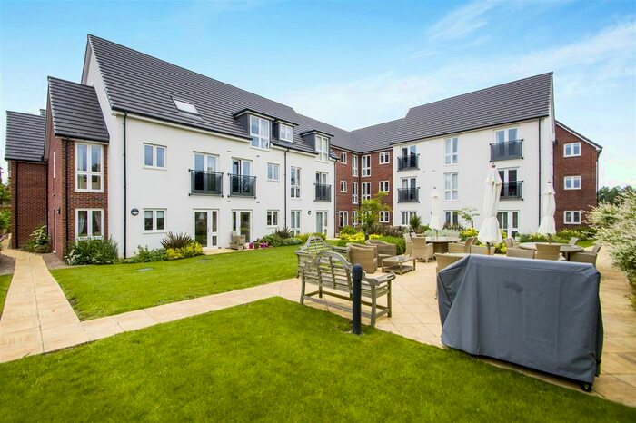 1 Bedroom Flat For Sale In Nottingham Road, Hucknall, Nottingham, NG15