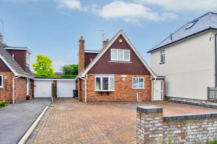 3 Bedroom Detached House To Rent In Wycombe Road, Marlow, SL7