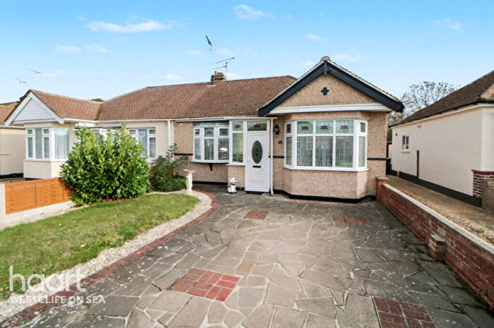 2 Bedroom Semi-Detached Bungalow For Sale In Sherbourne Gardens, Southend-On-Sea, SS2