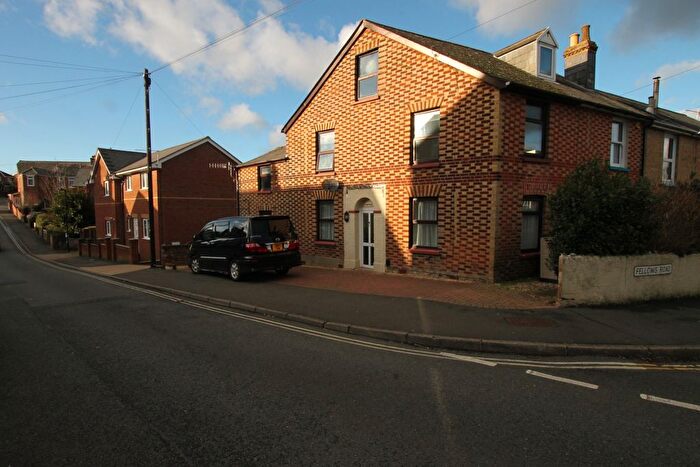 2 Bedroom Semi-Detached House To Rent In Bellevue Road, Cowes, Isle Of Wight, PO31