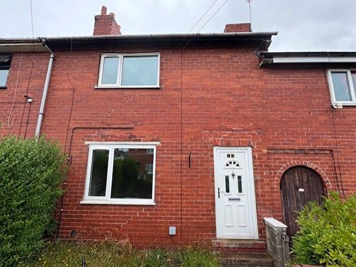2 Bedroom Terraced House To Rent In School Street, Upton, WF9
