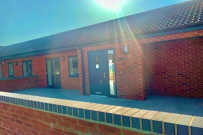 1 Bedroom Barn Conversion To Rent In Bassingfield Lane, Nottingham, NG2