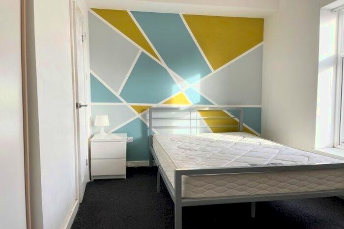 1 Bedroom Property To Rent In Liverpool Road, Manchester, M30