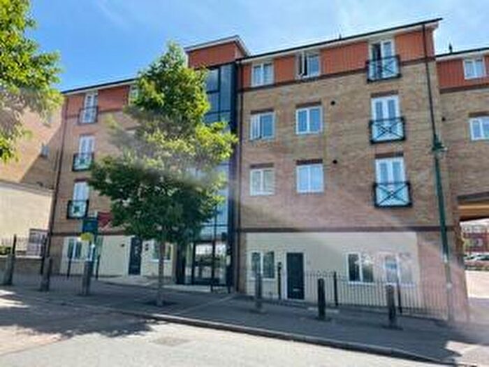 2 Bedroom Flat To Rent In Braymere Road, Hampton, Peterborough, Cambridgeshire, PE7