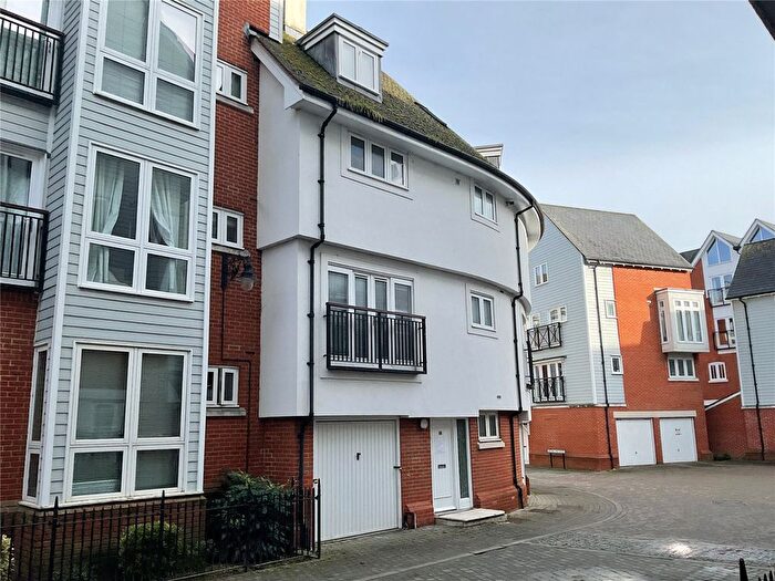 4 Bedroom Town House For Sale In Back Lane, Canterbury, Kent, CT1