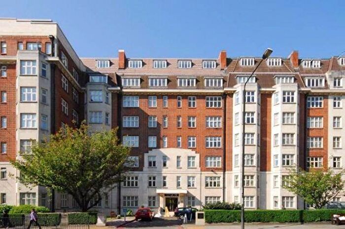 4 Bedroom Apartment To Rent In Wellington Court, St Johns Wood, London, NW8