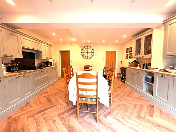 4 Bedroom Property To Rent In Langleys Road, Birmingham, B29