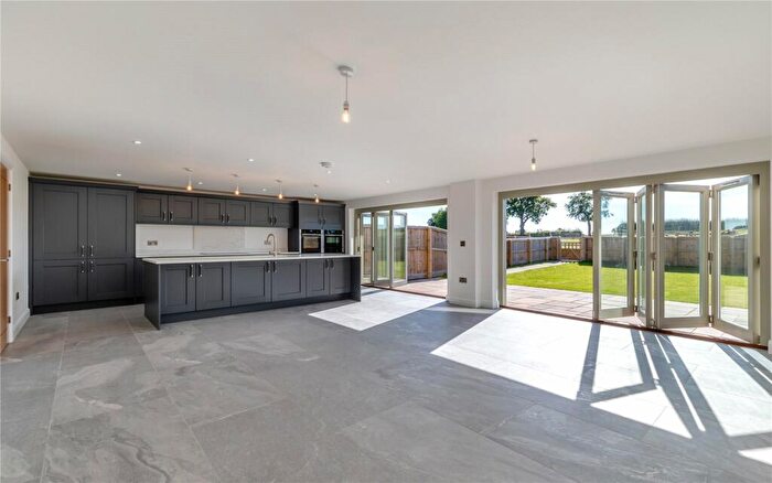 4 Bedroom Semi-Detached House For Sale In Bridgehouse Lane, Winterley, Sandbach, Cheshire, CW11