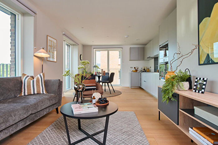 2 Bedroom Apartment To Rent In Beam House, Tottenham Hale London, N17