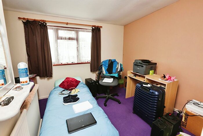 3 Bedroom Terraced House For Sale In Valentine Close, Fareham, PO15