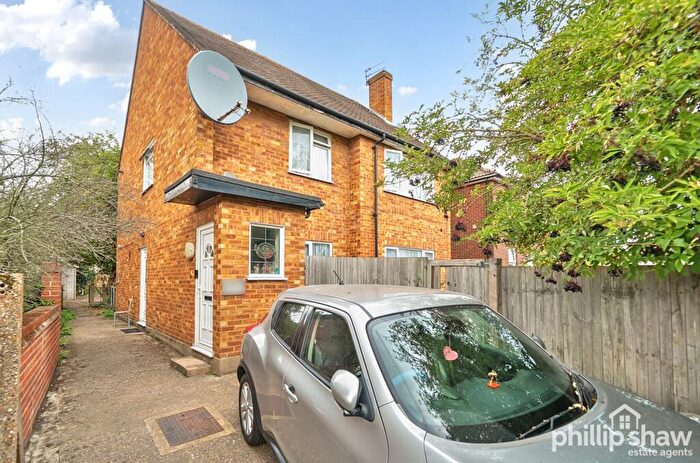 2 Bedroom Flat For Sale In Alma Row, Harrow, HA3
