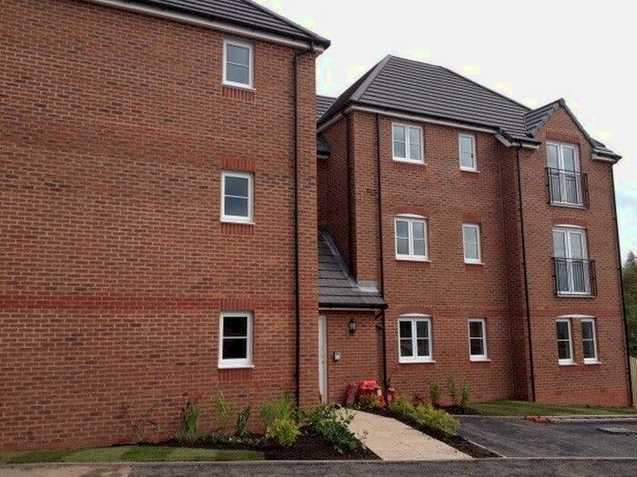 2 Bedroom Flat To Rent In Rhodfa Coed Teg, Gwersyllt, LL11