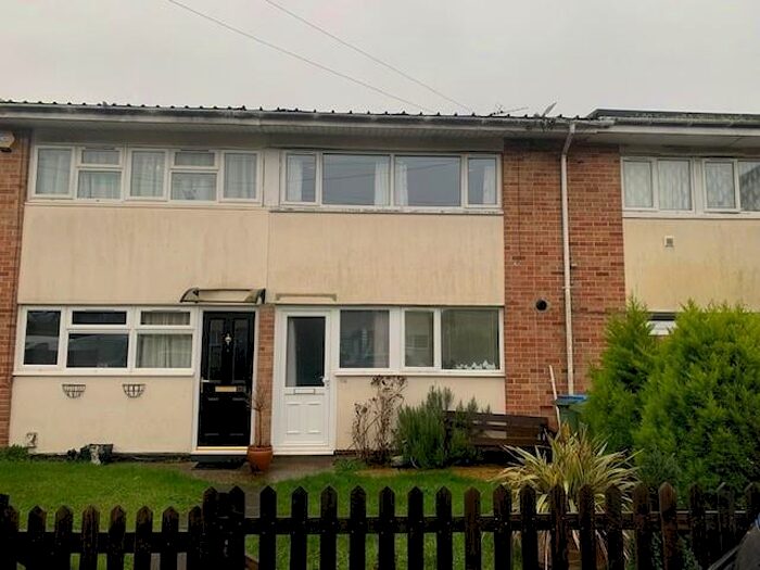 3 Bedroom Terraced House To Rent In Privett Road, Fareham, PO15