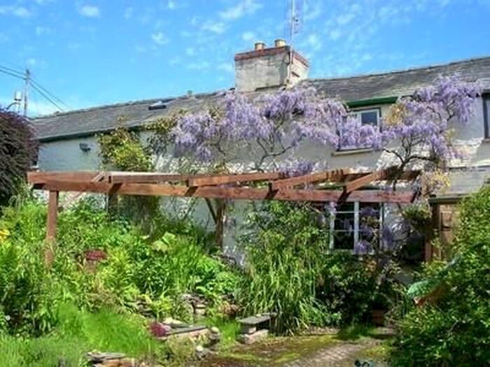 6 Bedroom Detached House For Sale In Hay On Wye, Welsh Borders/Herefordshire Brilley, HR3