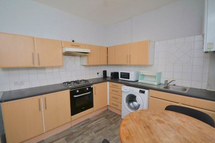 5 Bedroom House To Rent In Nuneham Avenue, Manchester, M20