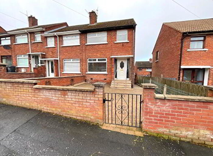 3 Bedroom End Of Terrace House For Sale In Tedburn Park, Belfast, BT14