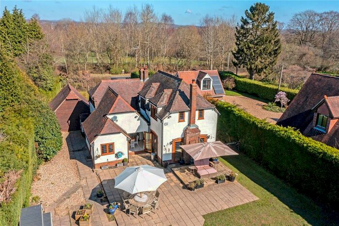 4 Bedroom Detached House For Sale In Colestock Road, Cowden, Kent, TN8