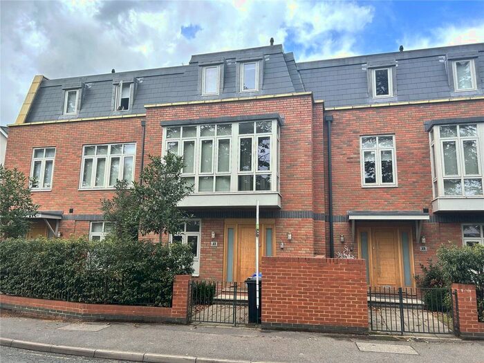 4 Bedroom Terraced House To Rent In Trinity Terrace, - Thames Street, Weybridge, KT13
