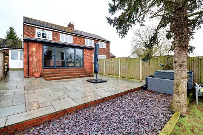 2 Bedroom Semi-Detached House For Sale In Upperthorpe Hill, Westwoodside, Doncaster, Lincolnshire, DN9