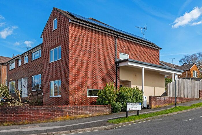 4 Bedroom Semi Detached House For Sale In Kynegils Road, Winchester, SO22