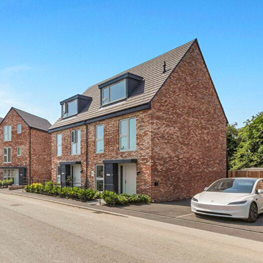 4 Bedroom Semi-Detached House For Sale In Danner Lane, Horwich, BL6