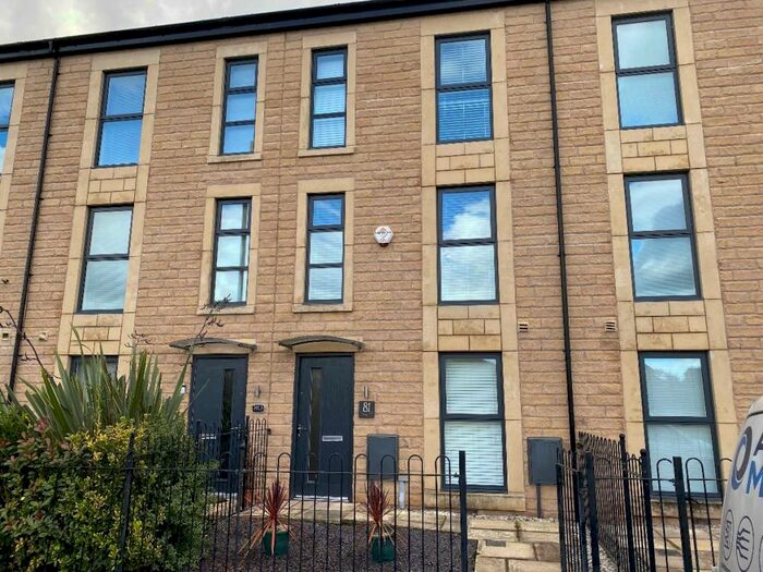 3 Bedroom Terraced House To Rent In St Georges Quay, Lancaster, LA1