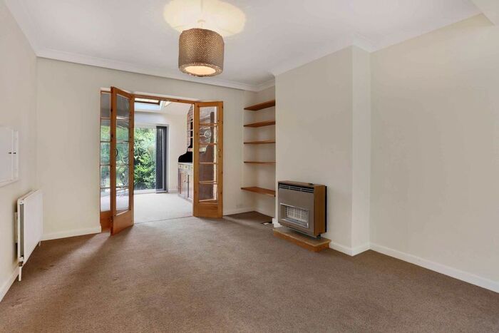 3 Bedroom Semi-Detached House To Rent In Birtley Rise, Bramley, Guildford, GU5