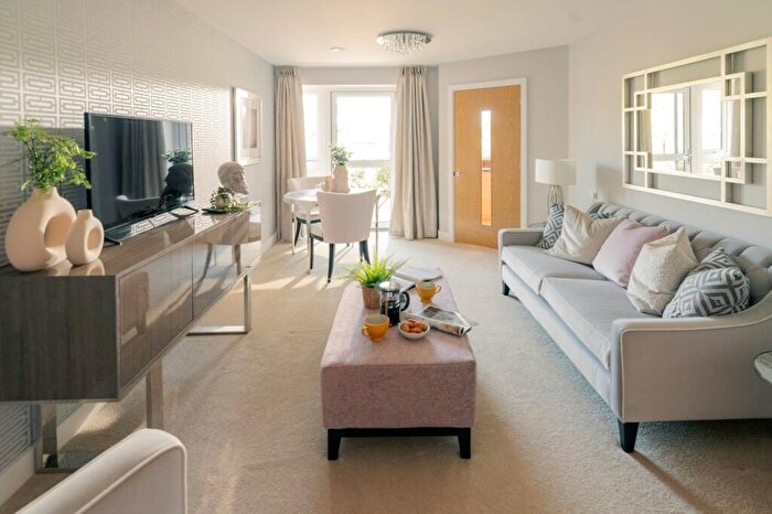 2 Bedroom Apartment To Rent In Peglars Way, Swindon, SN1