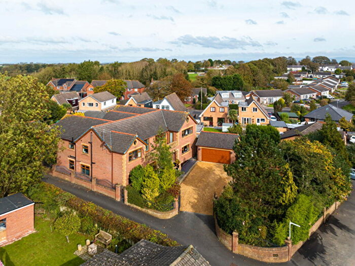 6 Bedroom Detached House For Sale In Gwyndy, Smithy Lane, Stalmine, Poulton-Le-Fylde, FY6