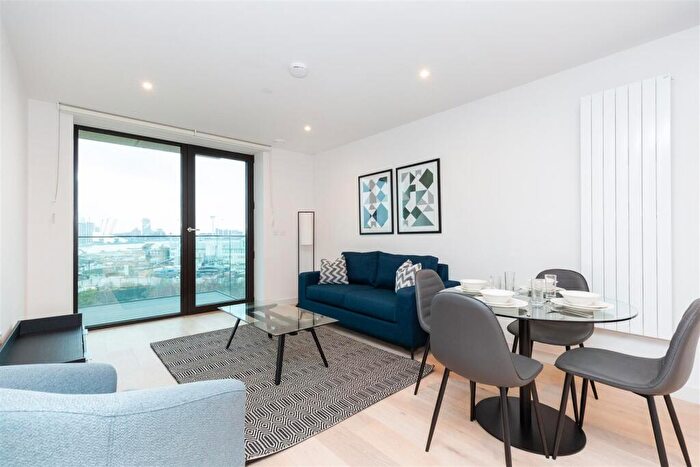 1 Bedroom Apartment To Rent In Clipper Street, Newham, E16