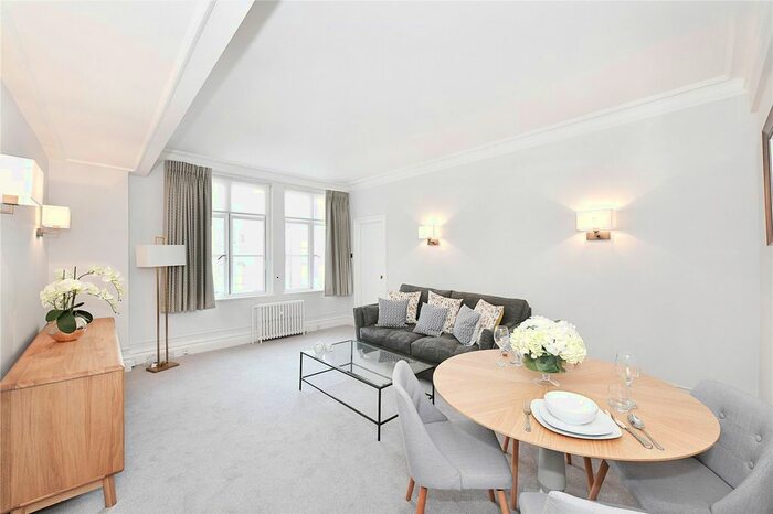 1 Bedroom Flat To Rent In Hallam Street, Marylebone, W1W