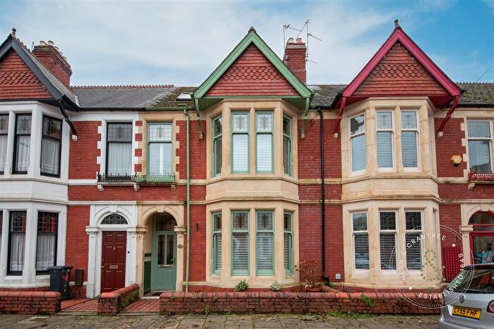 3 Bedroom Terraced House For Sale In Greenfield Avenue, Cardiff, CF11