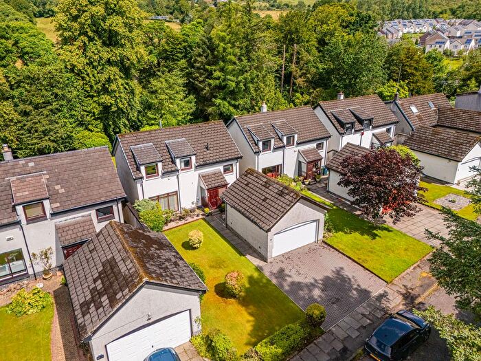 4 Bedroom Detached House For Sale In Dalmore Crescent, Helensburgh, G84