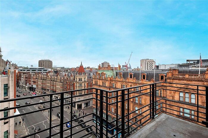 2 Bedroom Flat For Sale In Princes Court, Brompton Road, Knightsbridge, London, SW3
