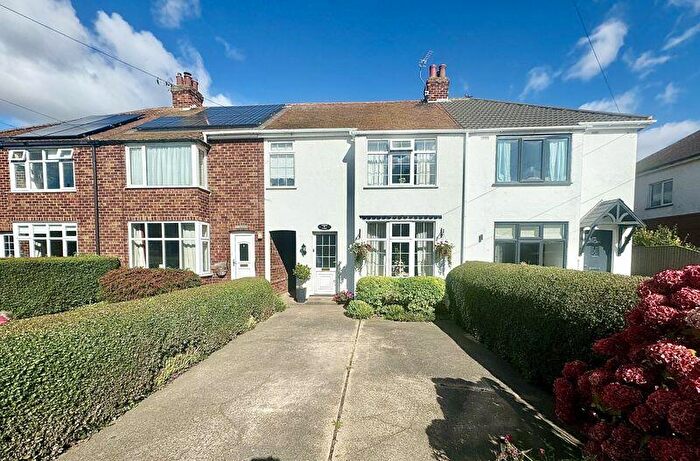 3 Bedroom Terraced House For Sale In High Street, North Thoresby, DN36