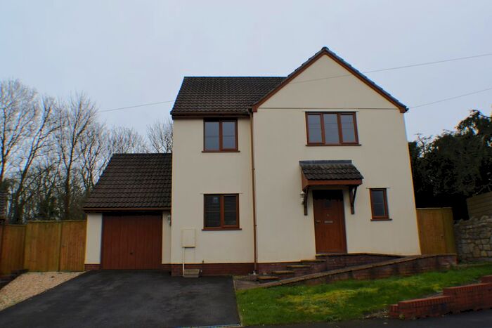 4 Bedroom Detached House To Rent In Downend Farm Close, Puriton, Bridgwater, TA6