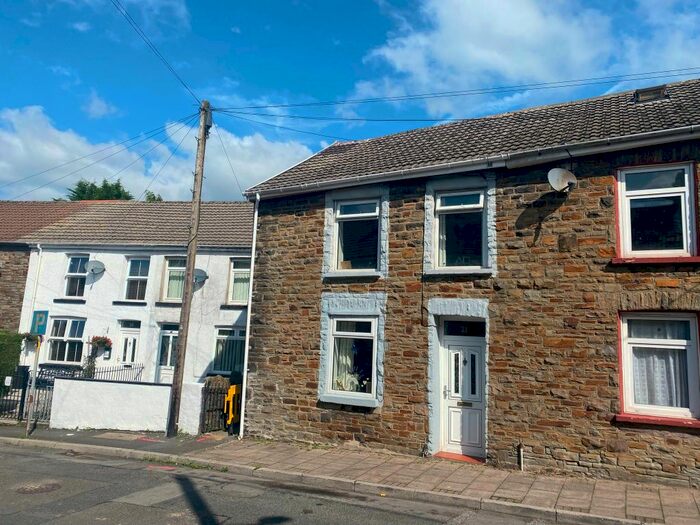 3 Bedroom Terraced House To Rent In Gwaun-Bant, Pontycymer, Bridgend, CF32