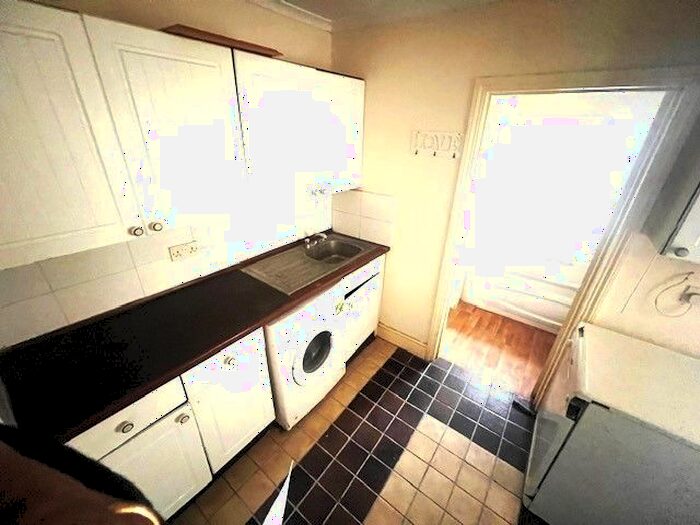 2 Bedroom Flat To Rent In Sandhurst Road, London, N9