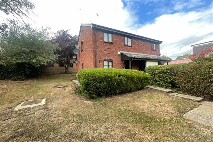 2 Bedroom Apartment To Rent In Cascade Road, Buckhurst Hill, IG9