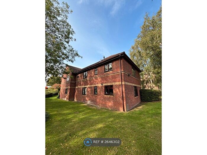 2 Bedroom Flat To Rent In Glendenning Road, Norwich, NR1