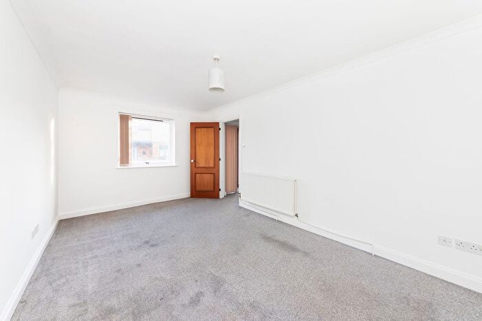 2 Bedroom Detached House For Sale In Rothafield Road, North Oxford, OX2