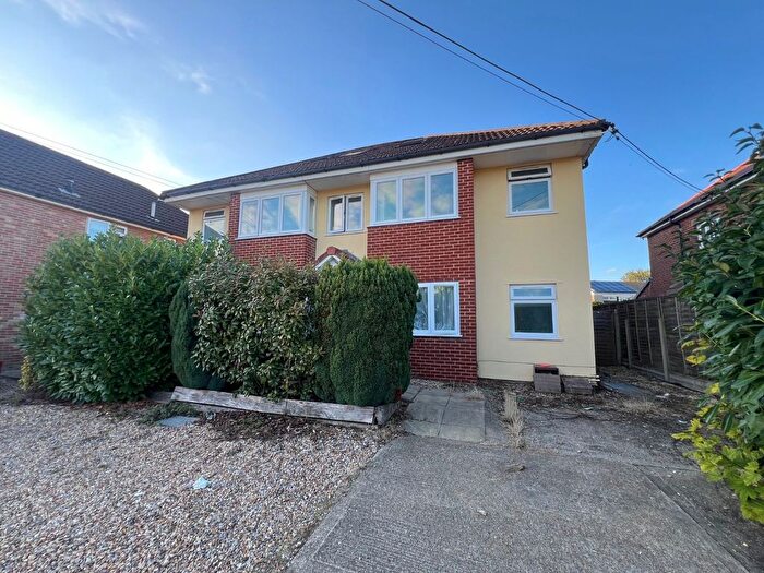 2 Bedroom Flat To Rent In Botley Road, Southampton, Hampshire, SO19