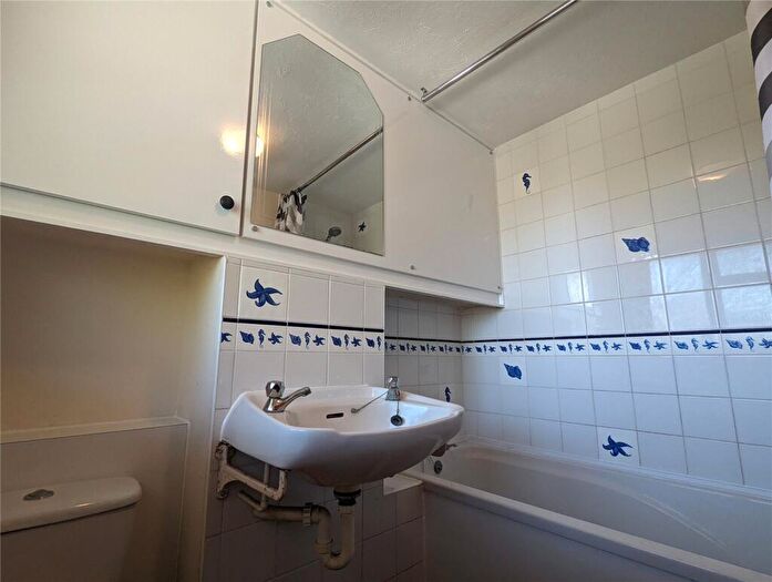 1 Bedroom Flat To Rent In Bryony House, Jocks Lane, Bracknell, RG42
