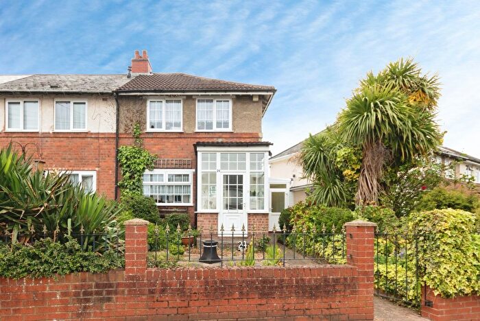 2 Bedroom End Terrace House For Sale In Holcombe Road, Birmingham, West Midlands, B11